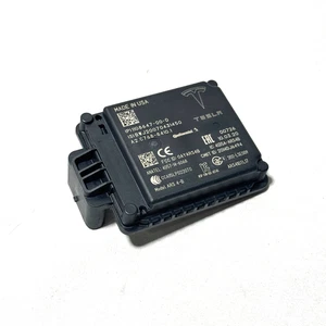 📌 17-23 TESLA MODEL 3 Y CRUISE CONTROL DISTANCE SENSOR ASSEMBLY 110864700D OEM - Picture 1 of 8