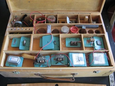 SEP Co. ELECTRICAL SCIENCE KIT w/ Wood Case ST. LOUIS MOTOR / WIND GENERATOR vtg - Image 1 of 4