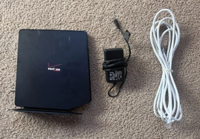 Verizon FiOS-G1100 Wireless Dual Band Router Modem w/ Adapter and Ethernet Cable - Image 1 of 3