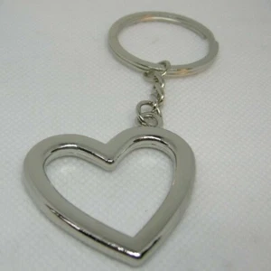 Corazón Llavero Regalo Llavero Boda Fiesta Favor Amor Tono Plata #41 1.5"x1.5" - Imagen 1 de 1