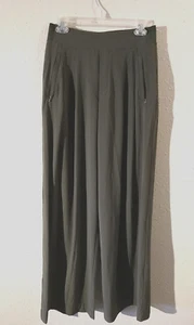 Women Athleta Sz 4 T Tall Green Wide Leg Athleisure Comfort Travel Pants (0313) - Picture 1 of 7
