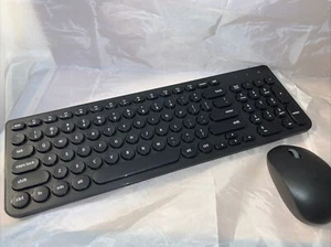 Wireless Keyboard & Mouse Combo 2.4G Compact Ultra-Thin Ergonomic Sleek Design_H - Picture 1 of 8