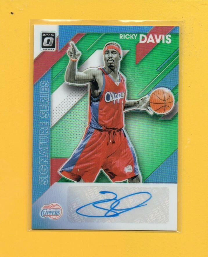 D25419  2019-20 Donruss Optic Signature Series Holo #2 Ricky Davis - Image 1 of 1