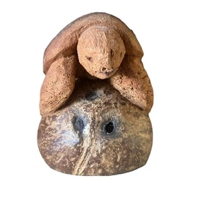hand carved turtle signed - Picture 1 of 12