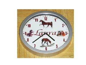 Wanduhr Pferde mit Namen Kinderuhr Geschenk Geburtstag - Bild 1 von 1