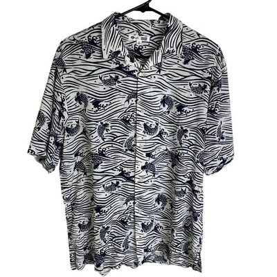 Uniqlo Shochiku Kabuki Open Collar Shirt Mens Size Small White Blue Button Fish - Image 1 of 4