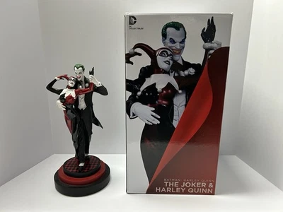 DC Collectibles 小丑和哈雷·奎因雕像第 1 版 #4648/5200 — 第 1/4 张图片