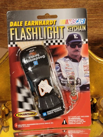 NEW 2000 DALE EARNHARDT SR #3 GOODWRENCH FLASHLIGHT KEY CHAIN NASCAR Cover