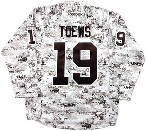 JONATHAN TOEWS CHICAGO BLACKHAWKS REEBOK CAMO JERSEY CAMOUFLAGE - Bild 1 von 5