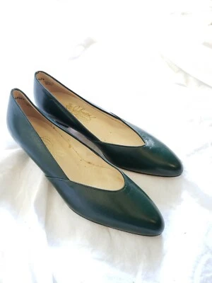 Vtg Johansen all Leather  low heel  point Dress Shoes Slip On Womens Size 8 AA - Image 1 of 4