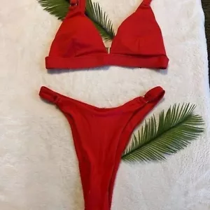 New fashion bikini swimsuit, bathing suit, size large. - Picture 1 of 8