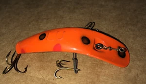 NUEVO señuelo de pesca vintage Helin LU flatfish en RARO punto rojo negro NARANJA - Imagen 1 de 11