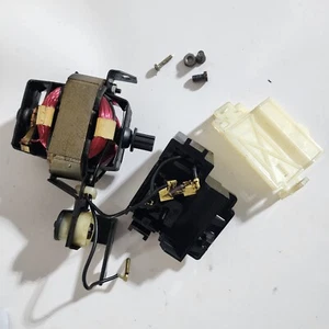 TESTED Singer Stylist 538 PART - MOTOR / POWER ASSEMBLY PARTS - Picture 1 of 8