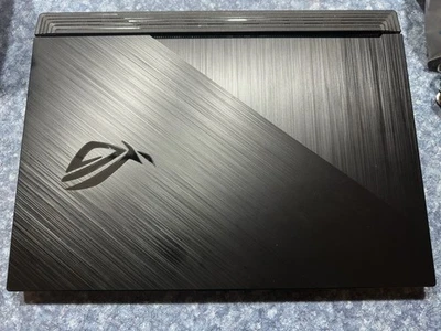 Asus ROG Strix G731GU - Image 1 of 4