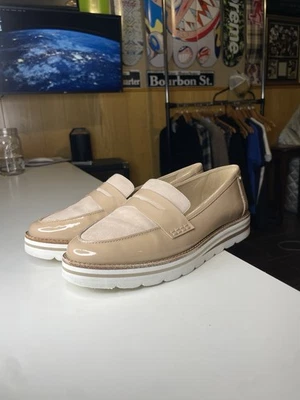 Женские мокасины Antonio Melani Bradley лакированная кожа замша без шнуровки бежевые размер 10 - Изображение 1 из 4