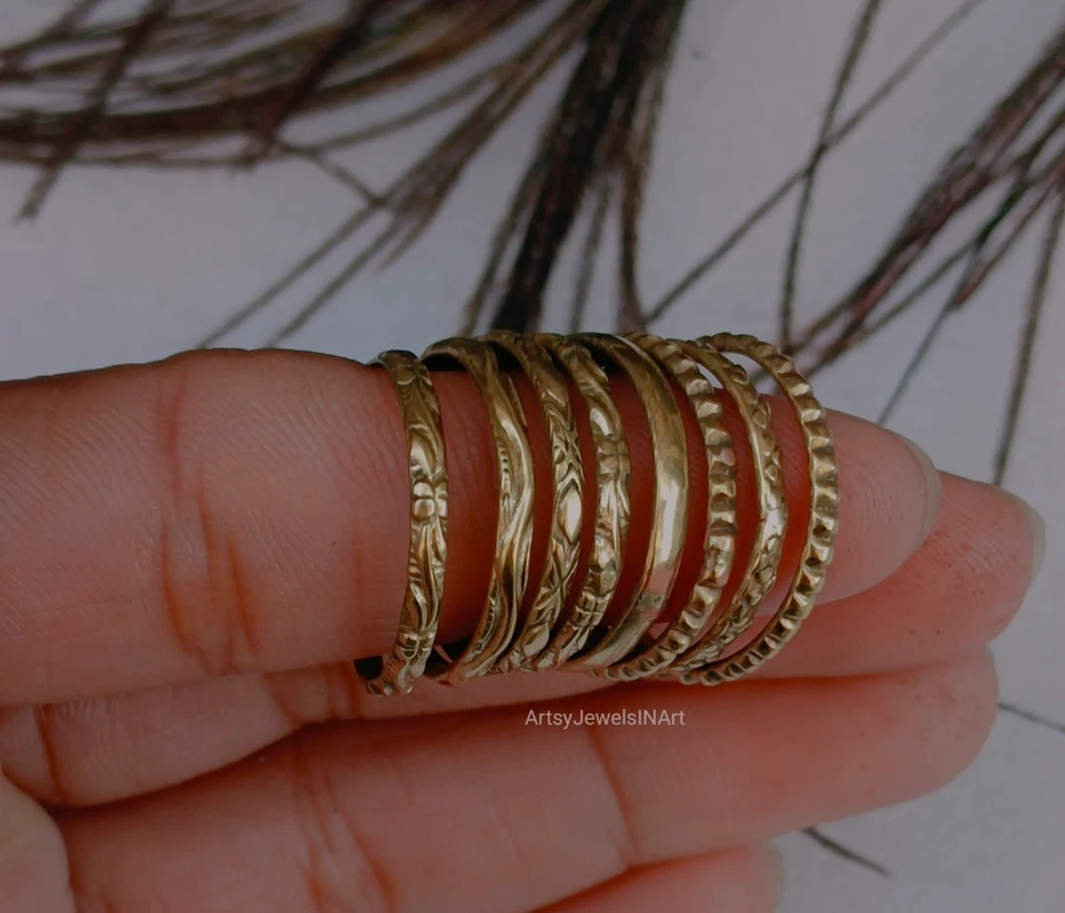 Juego de 8 anillos apilables rellenos de oro anillos antideslustre joyas para mujer B359 Foto 1 de 4