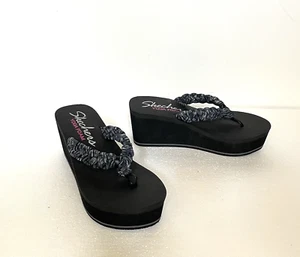 Skechers Yoga Foam Damen-Plateausandale Flip-Flop schwarz marineblau Größe 6-6,5? - Bild 1 von 9