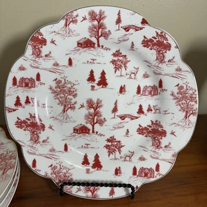 Juego de 4 platos de cena Grace Teaware Winter Village rojo y blanco con adornos dorados nuevos - Imagen 1 de 4