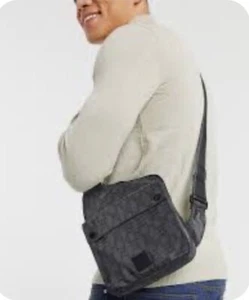 New Authentic Hugo Boss Assimetric Crossbody Bag Messenger Travel Men Unisex - Picture 1 of 3