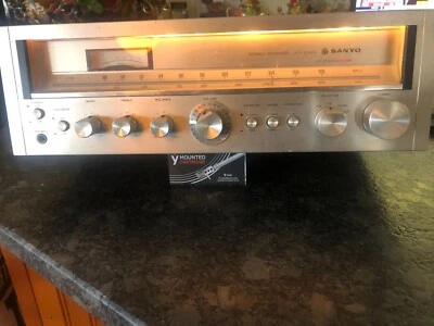 SANYO STEREO RECEIVER JCX 2100K - Image 1 of 2