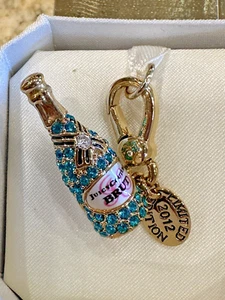 NWT 2012 JUICY COUTURE LIMITED EDITION CHAMPAGNE CHARM YJRU6239 - Picture 1 of 4