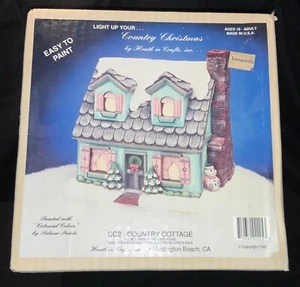 VINTAGE CHRISTMAS LEEWARDS ‘COUNTRY COTTAGE’ CRAFT KIT - UNOPENED & UNUSED! - Picture 1 of 4