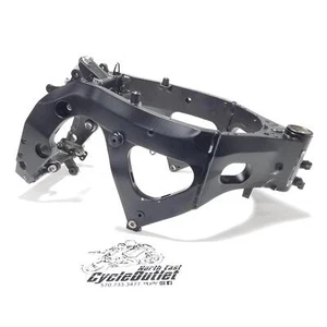 06-07 GSXR600 GSXR750 2007 OEM marco principal chasis 41100-01H10-yap *Salvage NY - Imagen 1 de 17