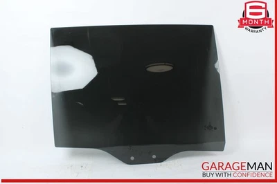 Стекло на заднюю правую пассажирскую дверь Lincoln Aviator 20–25 от оригинального производителя - Изображение 1 из 4