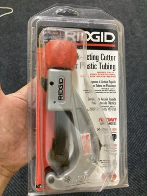 RIDGID 151-P 31637 Quick Acting Tubing Cutter,CPVC, PEX 1XDY1 “OPEN PACKAGE  - Image 1 of 2