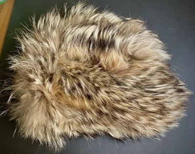 Vintage Unisex ?Raccoon? SZsml Hat Very Fluffy No Tags Unbranded Nice Condition - Image 1 of 4