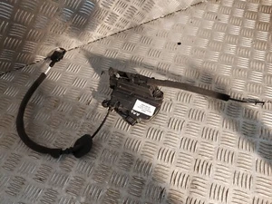 Serrure fermeture porte arrière Droite - RENAULT CLIO IV (4) - Réf : 825002104R - Picture 1 of 5