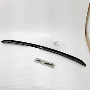 Nissan Genuine 62298-AA400 GTR R34 BNR34 Front Bumper Center Retainer Upper - Picture 1 of 8