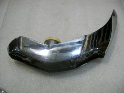 NOS Volkswagen Type 3 Right Front Wrap Around Turn Signal Bulb Holder — 第 1/4 张图片