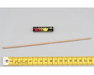 BOBTOYS CJH-012 1/12 Scale Chuang Jiang Stenson Wooden Stick Model - Picture 1 of 1
