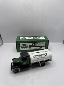 Banco cisterna Hawkeye "Shamrock Gasolines #1" 1931 - Imagen 1 de 6