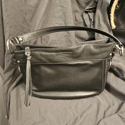 Bolso de Hombro Coach Hobo Zoe Mediano Cuero Negro Estilo F14707 Foto 1 de 4