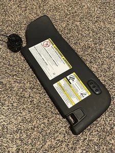 2011-2016 Ford F-250 F-350 Super Duty Sun Visor Lighted Mirror with Homelink - Bild 1 von 6