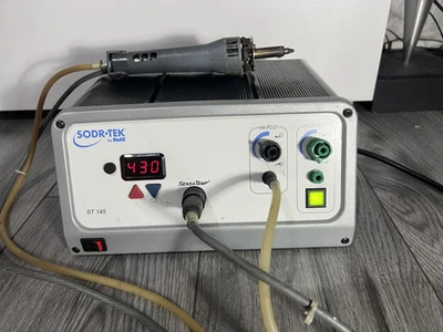 PACE ST 145 Rework Station 230V & its PACE SX-70 X-Tractor desoldering handpiece - Image 1 of 4
