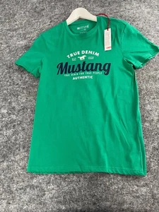 Ford Mustang Shirt Mens Small Green Tee Short Sleeve Car Logo Cotton n328 - Picture 1 of 9