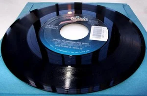 Waylon Jennings Wille Nelson Tryin To Outrun The Wind 1991 45rpm New Unplayed NM - Picture 1 of 1