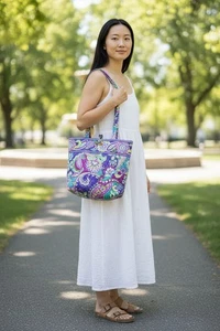 Vera Bradley Heather Paisley Get Carried Away Beuteltasche Tasche gesteppt groß Reise - Bild 1 von 11