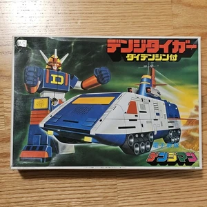 Kit Modelo Sentai Denjiman Denji Tiger y DaiDenjin, 1980 Bandai - Imagen 1 de 7