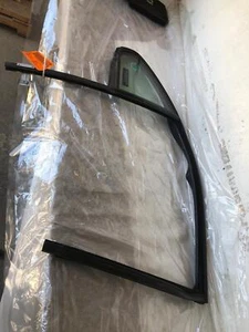 2001 OldsMobile Alero GL Rear Quarter Glass Window PIN 43 R-001057 Right Side RH - Picture 1 of 20