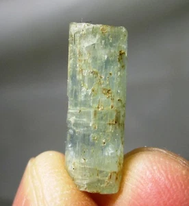 Blue beryl crystal - 4.85 carats - Spargoville, Western Australia  - Picture 1 of 5