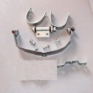 MG EXHAUST PIPE MOUNT FIXINGS - Picture 1 of 1