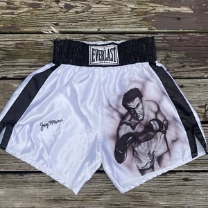VTG JOE MAXIM Everlast Boxing Shorts Men’s Medium BlackWhite Satin Made USA - Picture 1 of 6