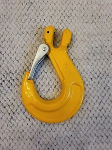 Grade 80 Drop Forged Alloy Steel Clevis Sling Hook with Latch 1/2" Trade 12000 - Picture 1 of 4