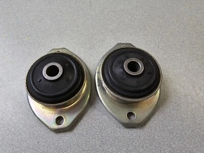 BONITO PAR DE SOPORTES DE MOTOR ORIGINALES PORSCHE 911 930 TRANSMISIÓN 915 Foto 1 de 4