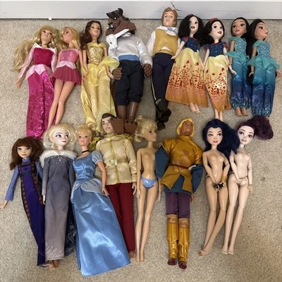 Lote de 17 Muñecas Disney Diferentes Ariel, Eric Blancanieves Anna Cenicienta Bestia Foto 1 de 4