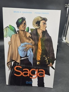 Saga - Brian K. Vaughan, Fiona Staples (TBP) Vol #1 - Bild 1 von 4